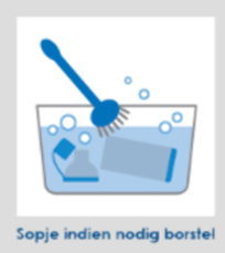 Maak alle onderdelen en hulpmiddelen schoon in een sopje van warm water met een beetje afwasmiddel